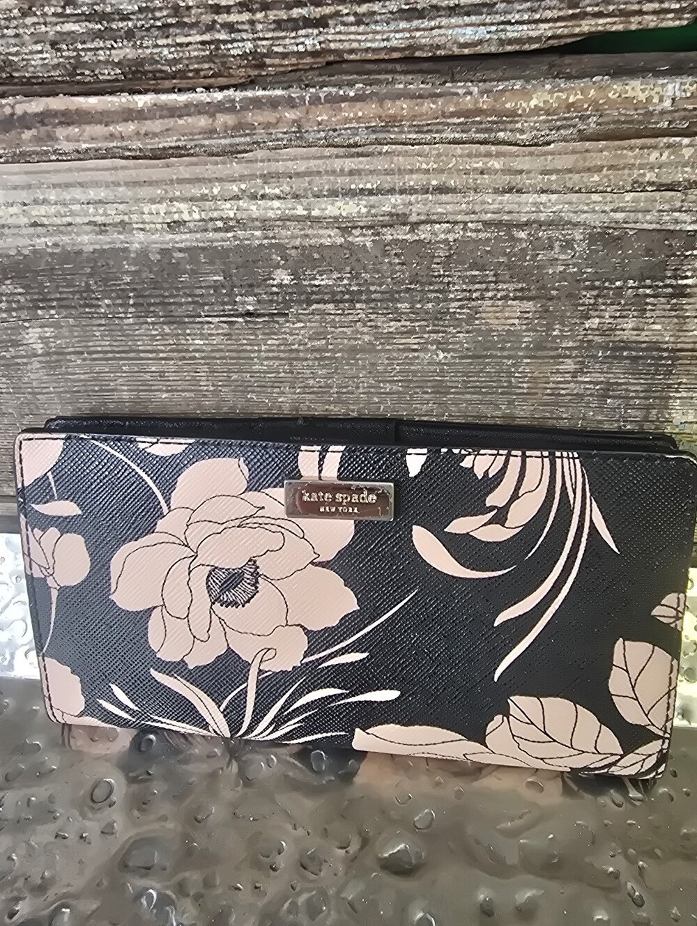 Kate Spade Black Blush Floral Continental Wallet Zip Pocket
